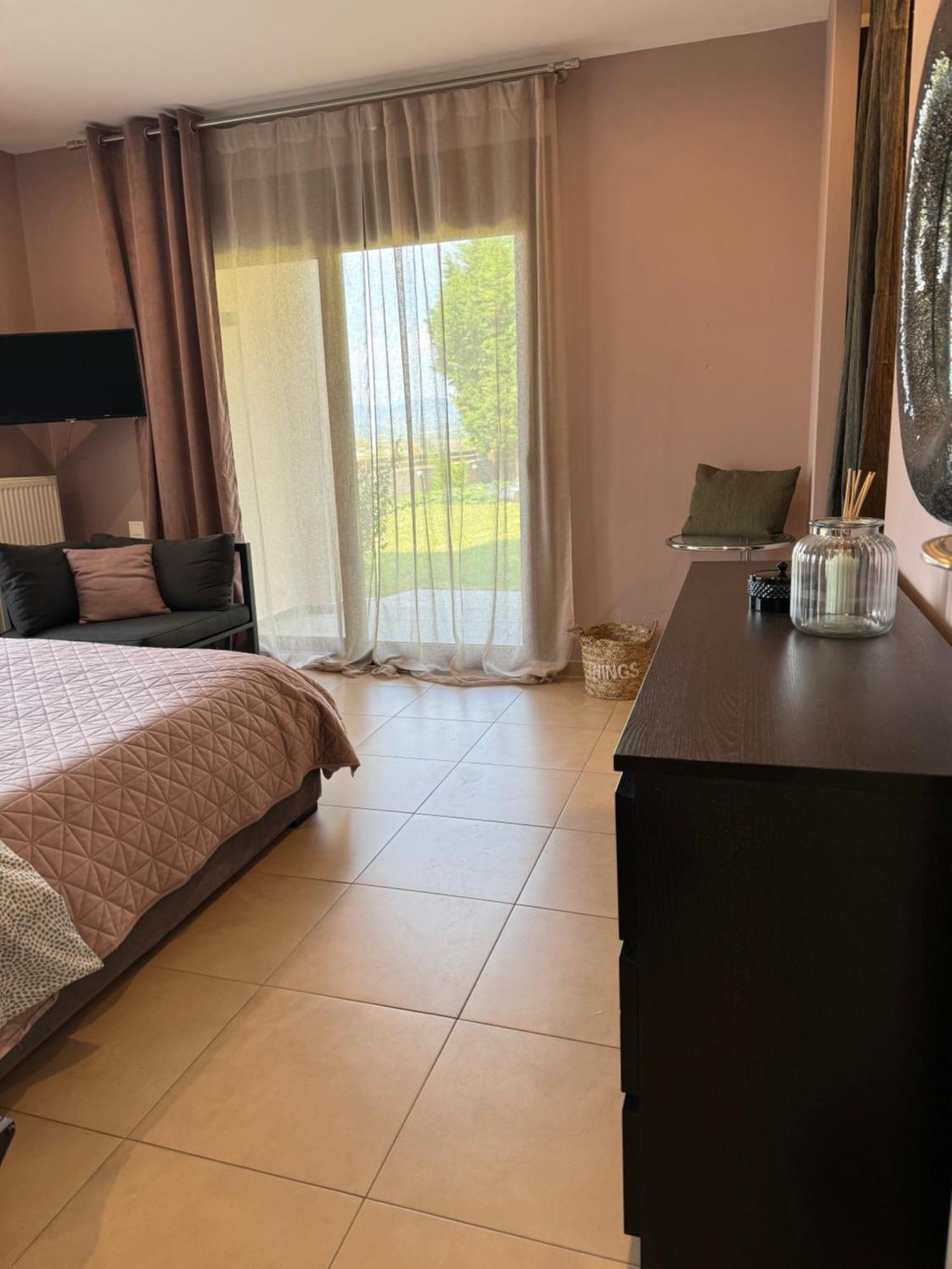 Casagreek Komotini Bed and Breakfast Εξωτερικό φωτογραφία